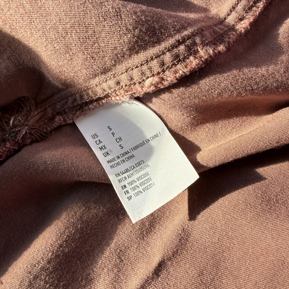 American Eagle Dusty Rose Boyfriend Fit Shirt - Picture 7 of 8